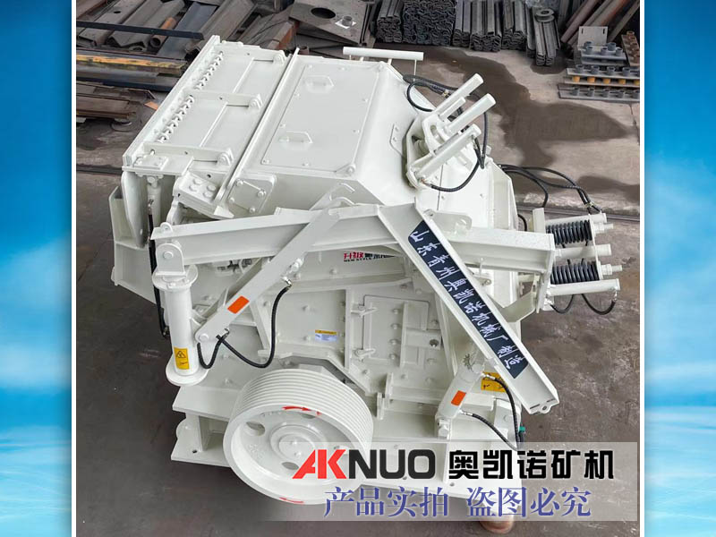 石頭制砂機設(shè)備 石頭制砂機設(shè)備